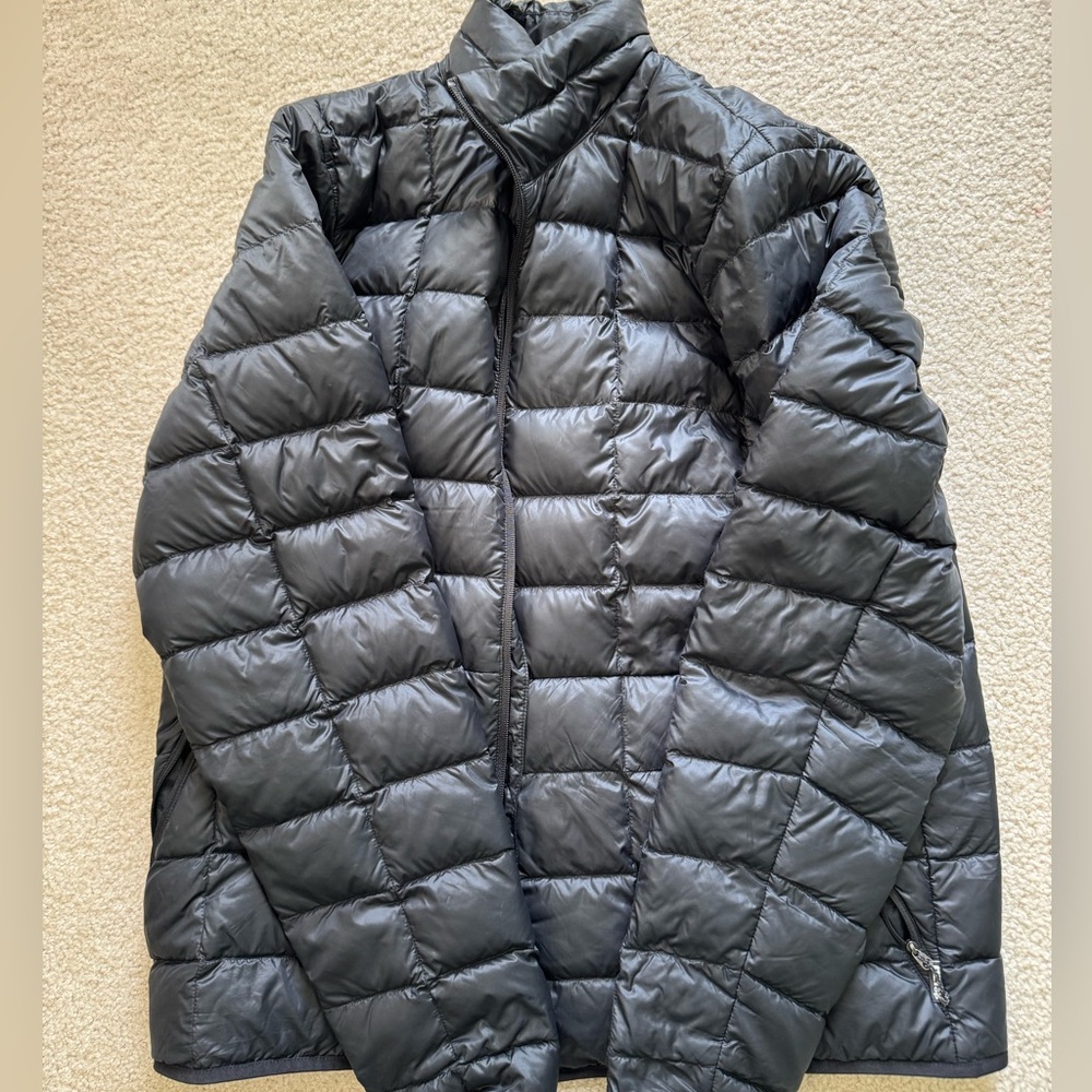 Men’s REI co-op XL tall black puffer jacket